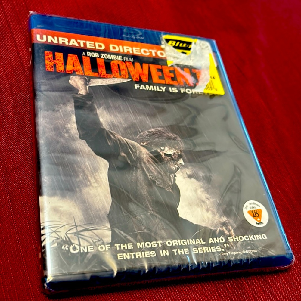 NEW!!  HALLOWEEN II - FAMILY IS FOREVER blu-ray